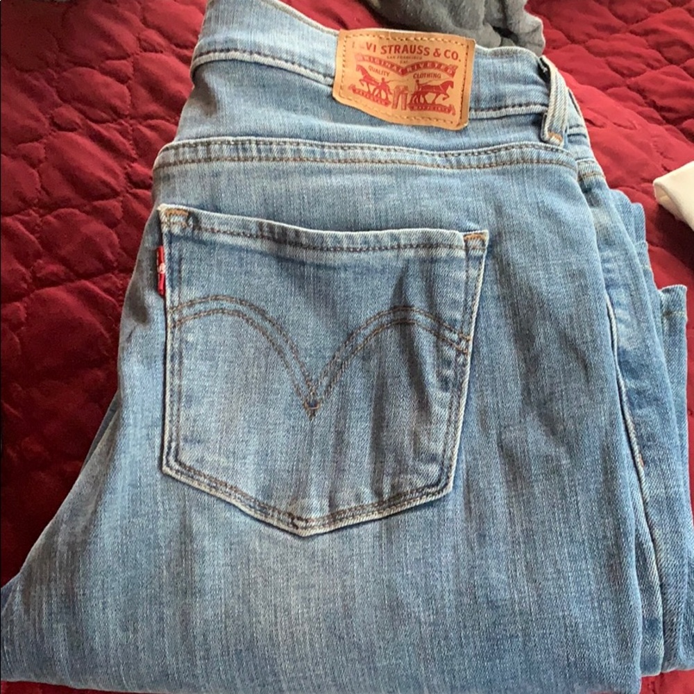 Levis boot cut